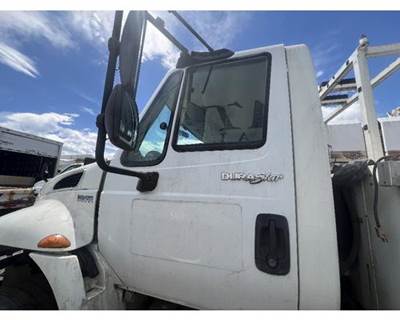 International 4400 Left Front Door Assembly