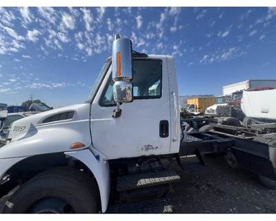 International 4400 Left Front Door Assembly