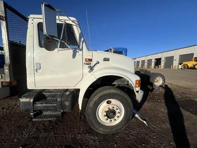International 4700 Right Front Door Assembly