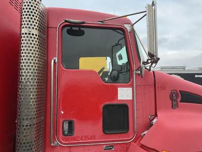 Kenworth T270 Right Front Door Assembly