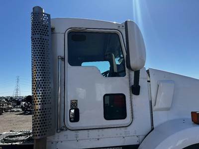 Kenworth T800 Right Front Door Assembly