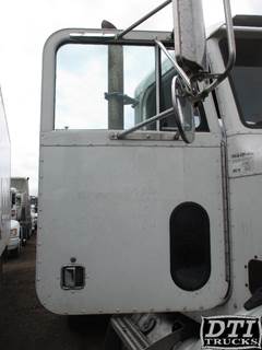 Peterbilt 330 Right Front Door Assembly