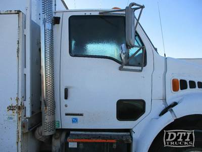 Sterling Acterra Right Front Door Assembly