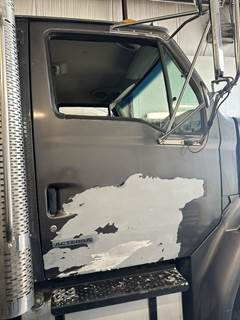 Sterling Acterra Right Front Door Assembly