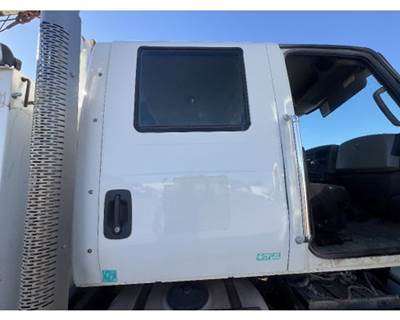 International 4400 Rear Door Assembly