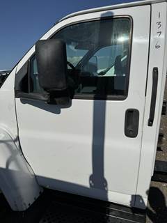 GMC C5500 Left Front Door Glass