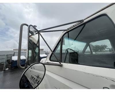 Ford F-800 Right Door Mirror for a Ford F800