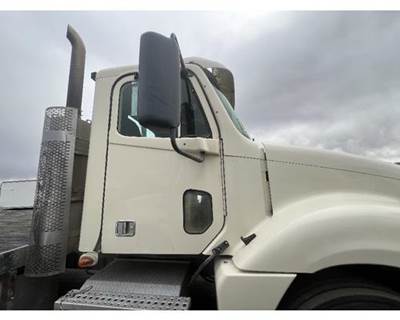 Freightliner Columbia Right Door Mirror