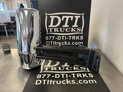 Kenworth T680 Right Door Mirror