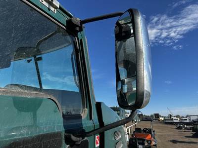 Mack Pinnacle CXU612 Right Door Mirror for a Mack CXU612