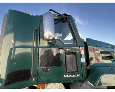 Mack Pinnacle CXU612 Right Door Mirror for a Mack CXU612