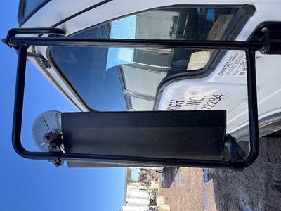 UD UD1800 Right Door Mirror for a Ud Truck UD1800