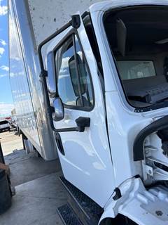 Freightliner M2 106 Right Door Vent Glass
