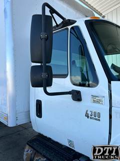 International 4300 Door Window Regulator