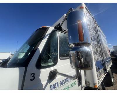 International 4300 Door Window Regulator
