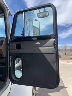 Peterbilt 330 Right Door Window Regulator