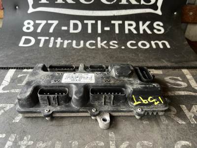 Freightliner M2 106 Electrical Parts