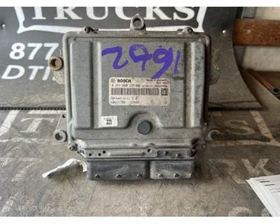Used 2013 Peterbilt 337 DPF Control Module