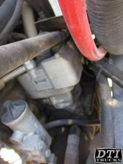 Freightliner Air Compressor for a Freightliner FL60