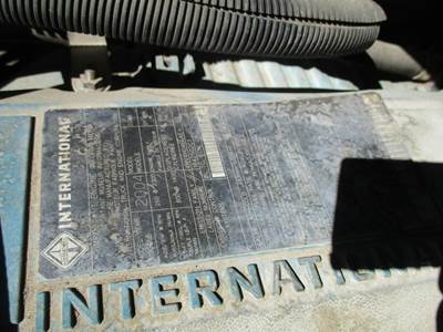 International 7400 Air Compressor