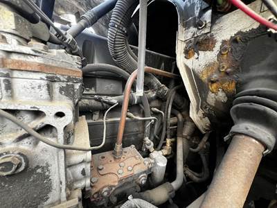 International 8100 Air Compressor