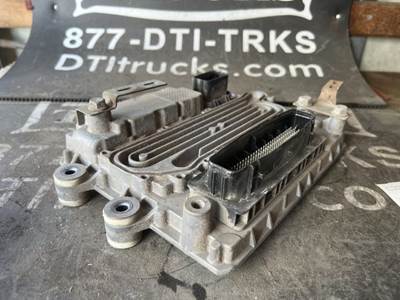 Freightliner Cascadia Engine Control Module (ECM)