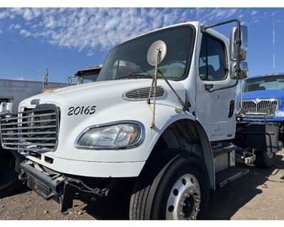 Freightliner M2 106 Engine Control Module (ECM)
