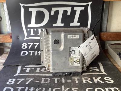 Isuzu 4HK1TC Engine Control Module (ECM) for a Isuzu NPR