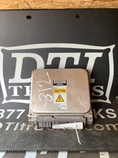 Isuzu 6HE1 Engine Control Module (ECM) for a Isuzu FTR