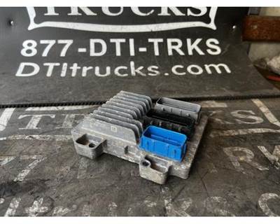 Isuzu NPR Engine Control Module (ECM)