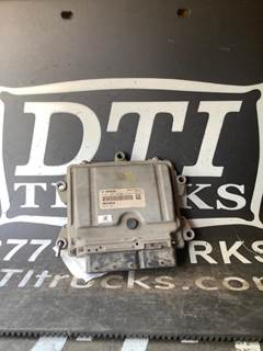 Isuzu NQR Engine Control Module (ECM)