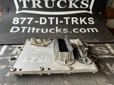 Mercedes-Benz M2 106 Engine Control Module (ECM) for a Freightliner M2 106