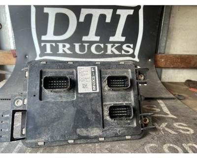 Peterbilt 579 Engine Control Module (ECM)