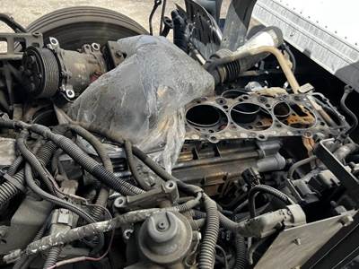 GMC T7 Engine Oil Cooler