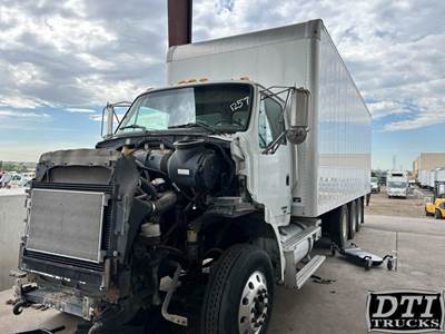 Mercedes-Benz MBE 4000 Engine Oil Cooler for a Sterling A9500 SERIES