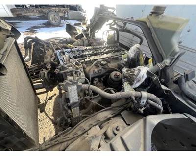 Mitsubishi FE180 Engine Oil Cooler for a Mitsubishi Fuso FE180