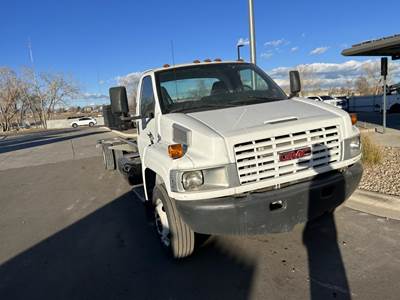 GMC 8.1 Engine Oil Pan for a GMC C5500