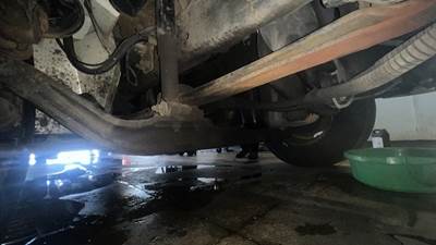 International DT466E Engine Oil Pan for a International 4300