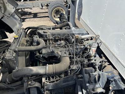 Isuzu 4HE1XS Engine Oil Pan for a Isuzu NPR