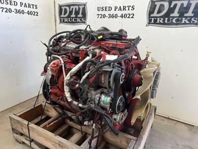 Cummins Engine for a International 4300