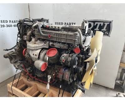 Detroit DD13 Engine for a Freightliner CASCADIA