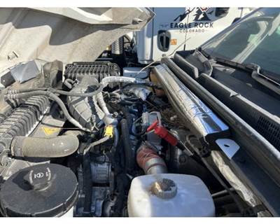 GMC 6.6L DURAMAX Engine for a GMC GM515