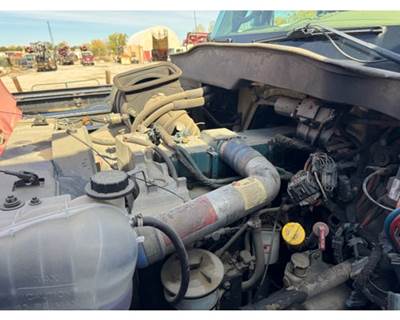 International 4400 Engine