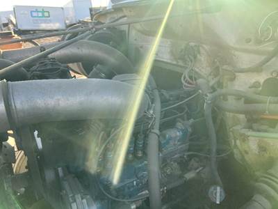 International 4700 Engine