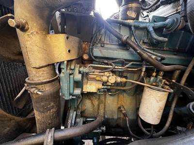 International DT466E Engine for a International 4700