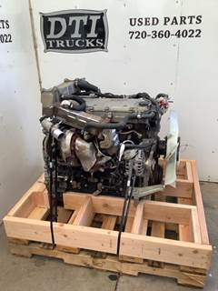 Isuzu 4HK1TC Engine for a Isuzu NRR