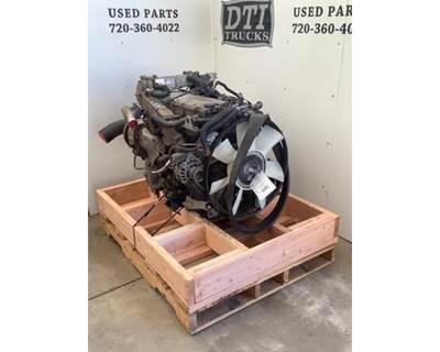 Isuzu 4HK1TC Engine for a Isuzu NPR