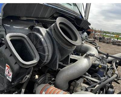Paccar PX-7 Engine for a Kenworth T270