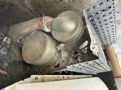 Ford F-750 Exhaust Assembly for a Ford F750