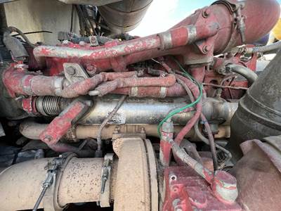 Cummins ISM Exhaust Manifold for a Peterbilt 365